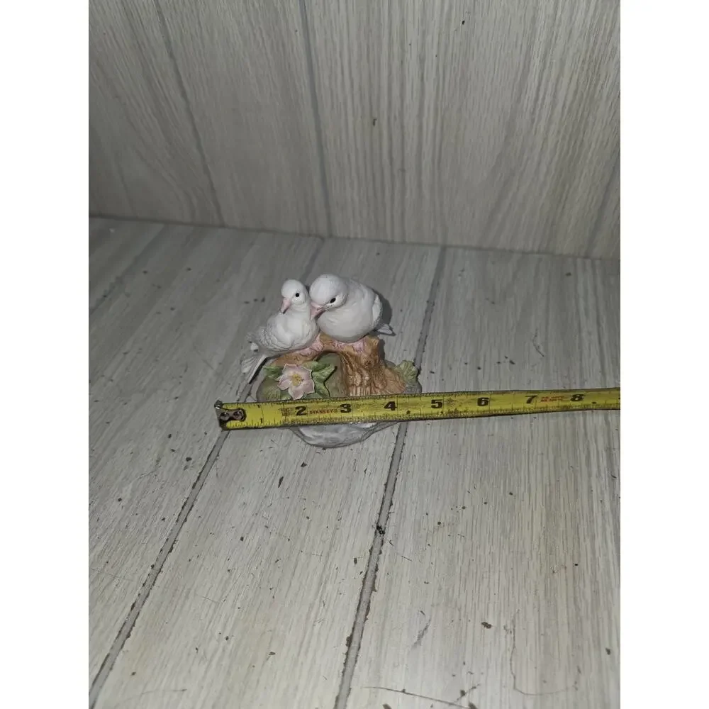 Vtg Hand Painted Love Doves Bisque Porcelain Figurine Two Birds Tree Branch